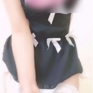 蓉蓉小妖精-黑色透明蕾丝睡衣+女仆2视频